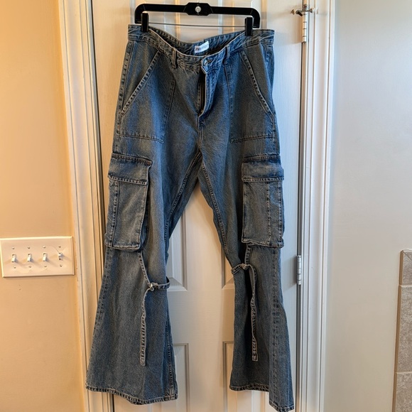 Zara Cargo Jeans - Picture 1 of 5